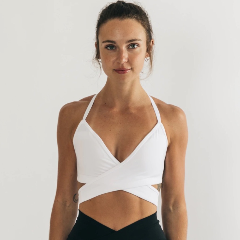 Alphalete Small White Wrap Bra